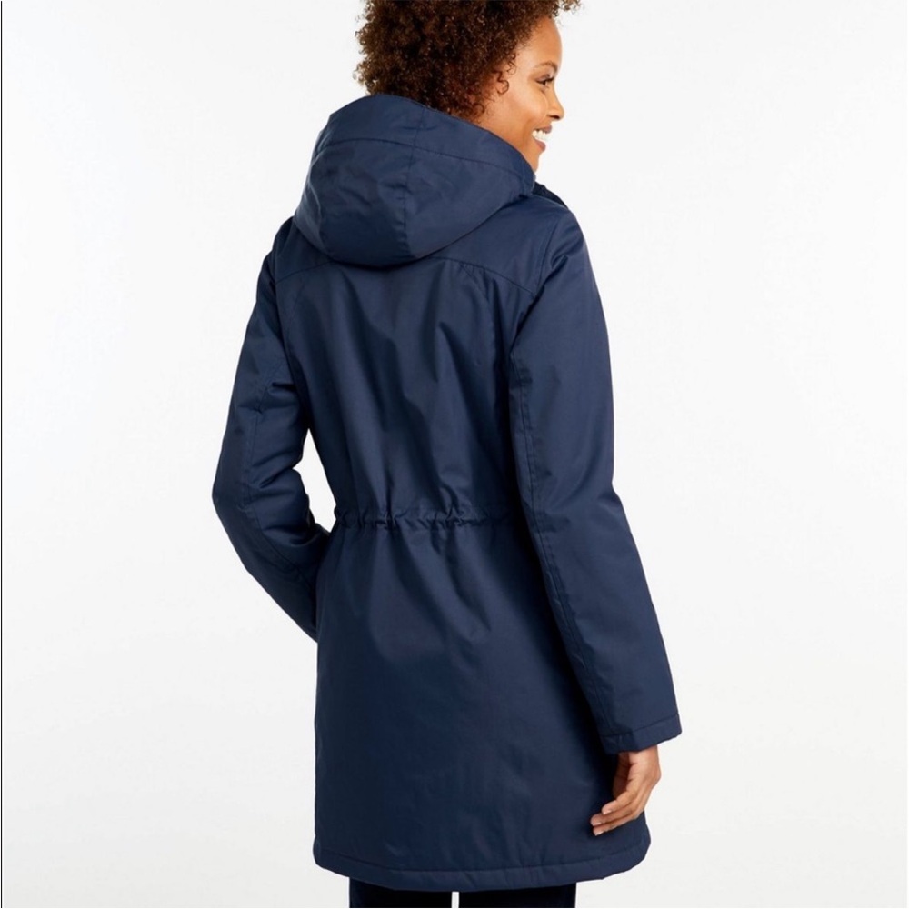 L.L Bean Winter Warmer Coat M Navy Flannel Quilted Hood Water Resistant - Picture 6 of 16